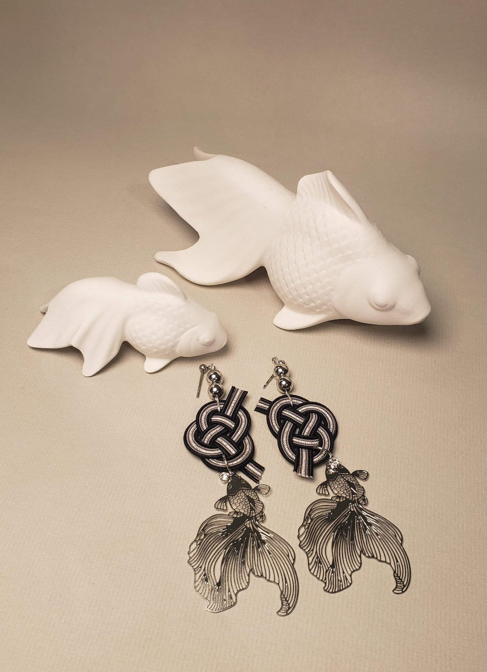 あわじ金魚　Awaji-knot with Gold fish